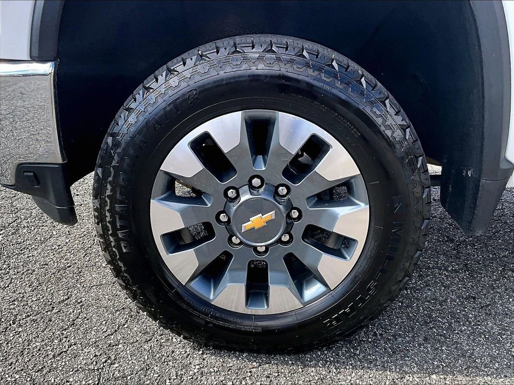 Certified 2023 Chevrolet Silverado 2500 LT image 11