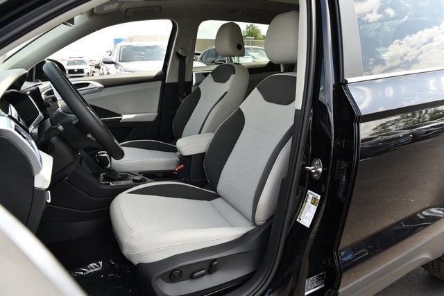 New 2026 Volkswagen Taos SE AWD/4WD image 20