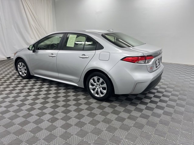 Used 2024 Toyota Corolla LE image 7