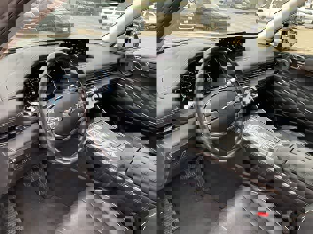 Used 2022 Genesis GV80 2.5T w/ Prestige Package 05 image 10