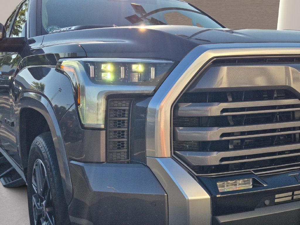 Used 2024 Toyota Tundra Limited AWD/4WD image 2