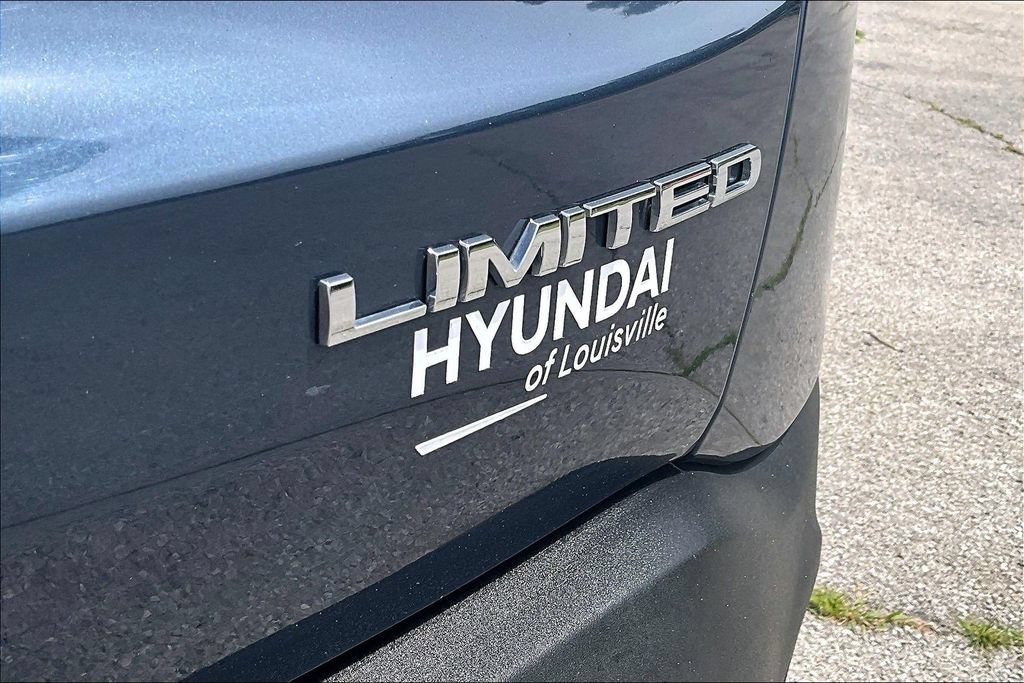 Used 2023 Jeep Renegade Limited w/ Sun/Sound Group AWD/4WD image 10