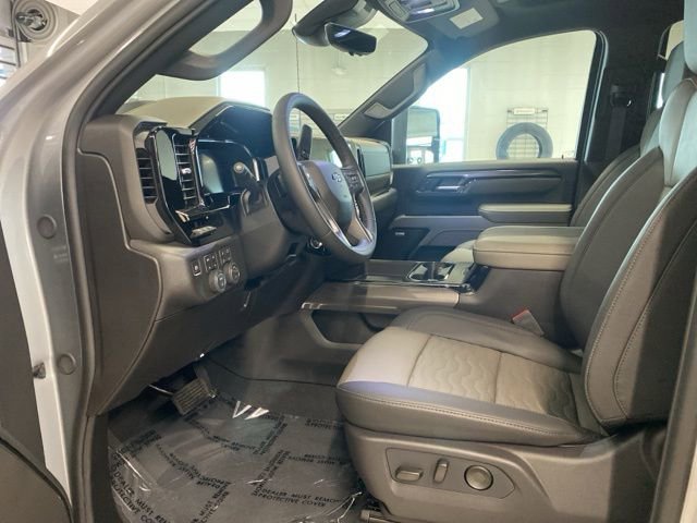 Certified 2026 Chevrolet Silverado 2500 ZR2 image 28
