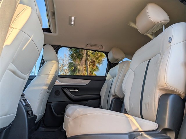 Certified 2024 MAZDA CX-90 Plug-In Hybrid w/ Preferred image 25