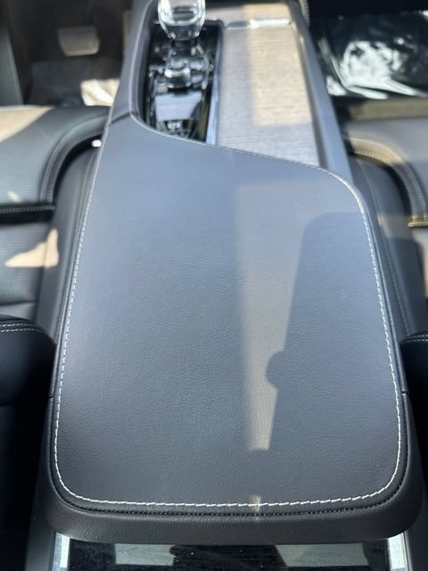 Used 2023 Volvo S90 B6 Ultimate w/ Lounge Package AWD/4WD image 46