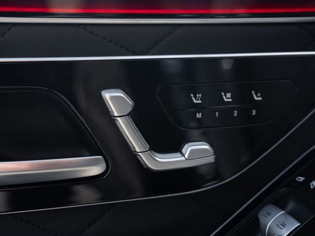 Used 2024 Mercedes-Benz S 580 4MATIC Sedan image 20