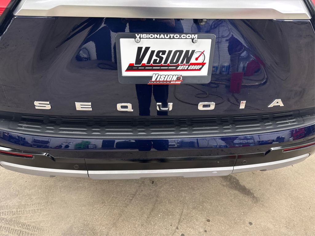 Used 2023 Toyota Sequoia Capstone image 15