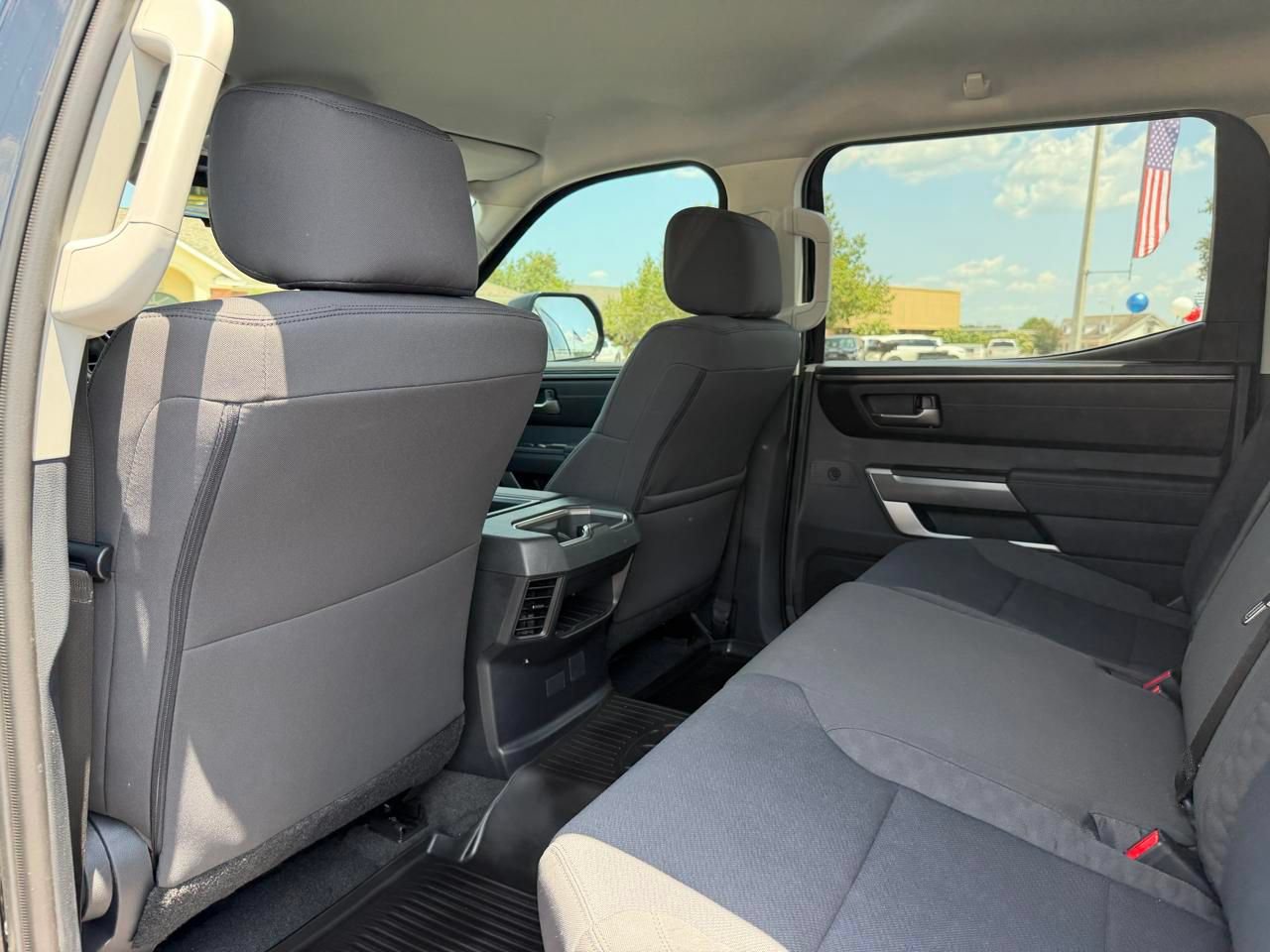 Used 2023 Toyota Tundra SR5 w/ SR5 Convenience Package AWD/4WD image 9