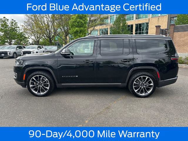 Used 2022 Jeep Wagoneer Series III w/ Premium Group I AWD/4WD image 4