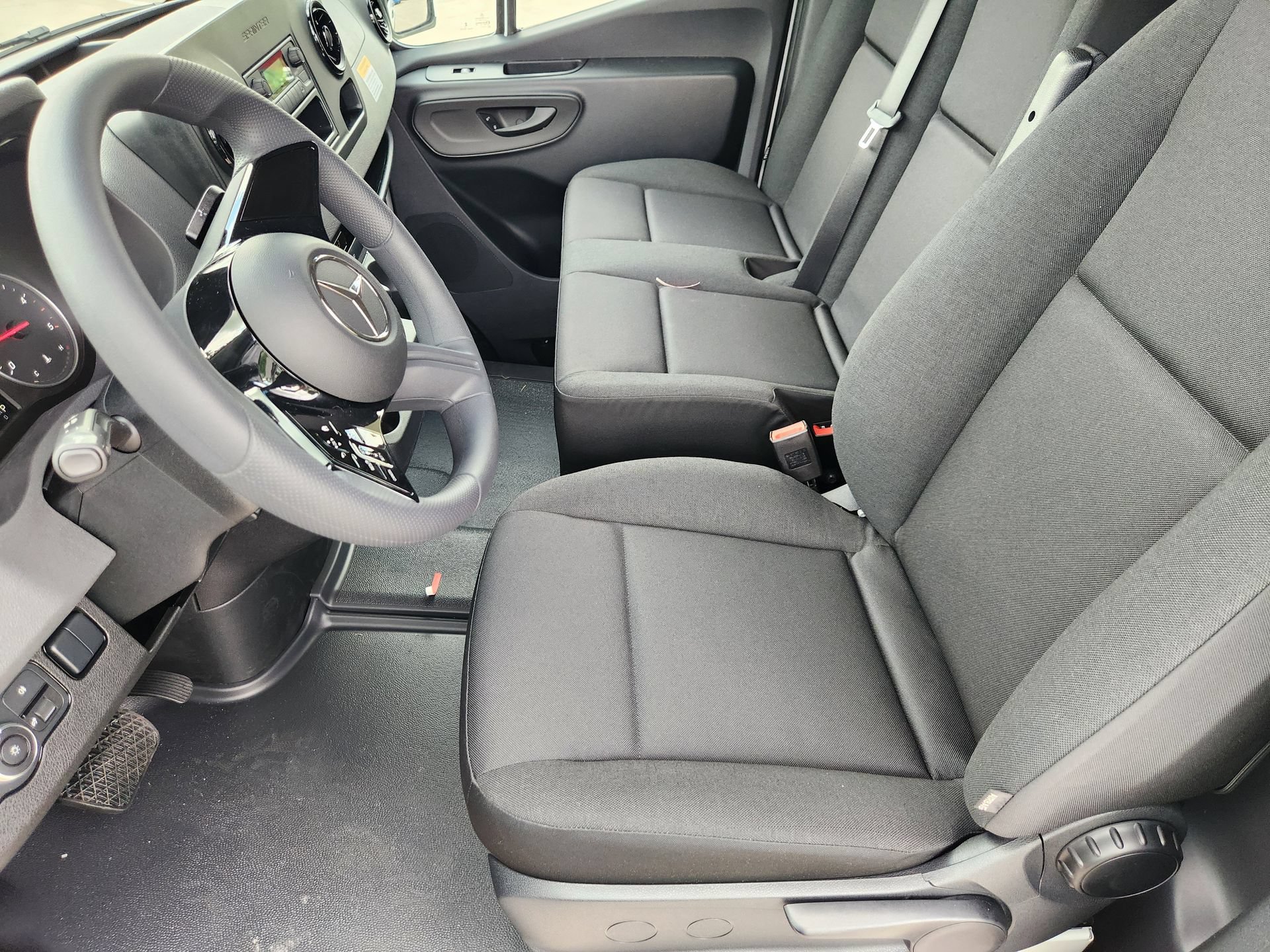 New 2026 Mercedes-Benz Sprinter 2500 image 11
