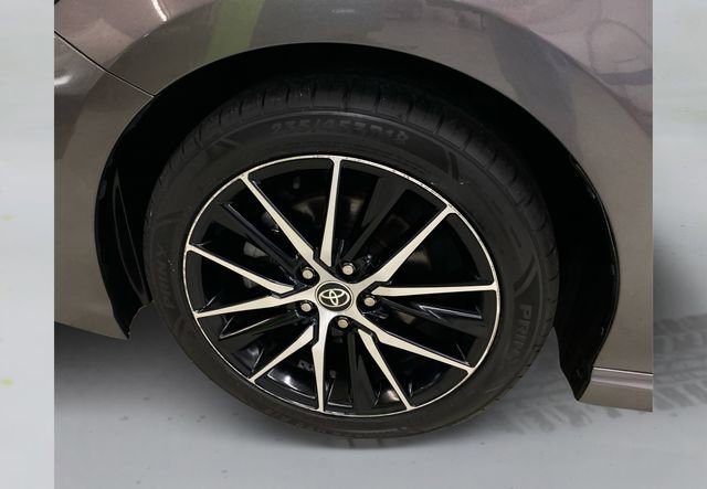 Used 2022 Toyota Camry SE FWD image 18