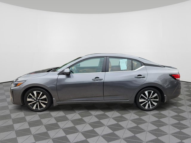 Certified 2024 Nissan Sentra SV w/ SV Premium Package FWD image 5