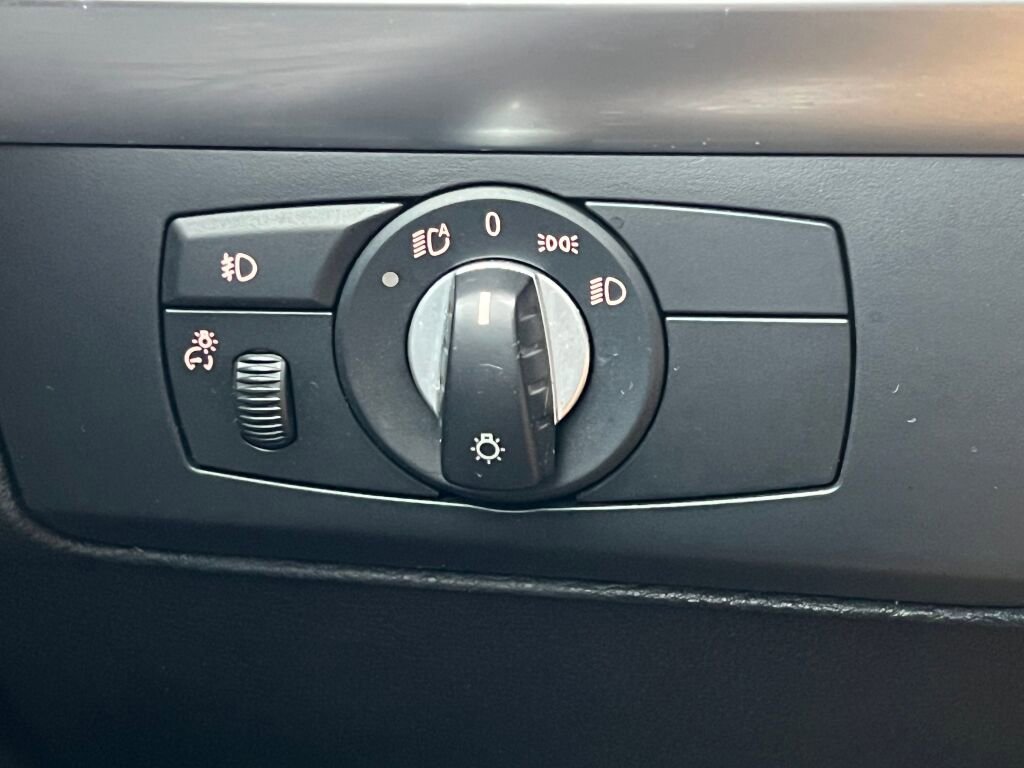 Used 2009 BMW X5 xDrive30i image 28