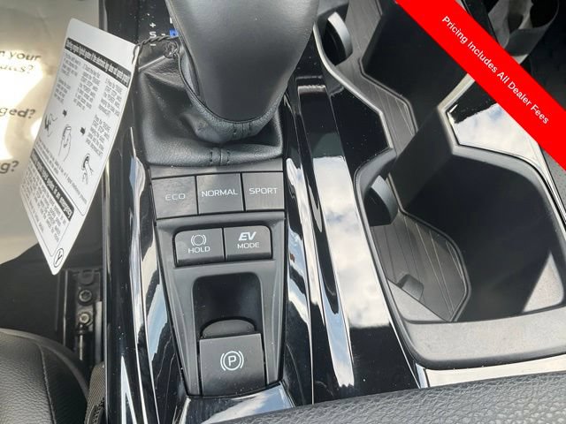 Used 2026 Toyota Camry XSE FWD image 17