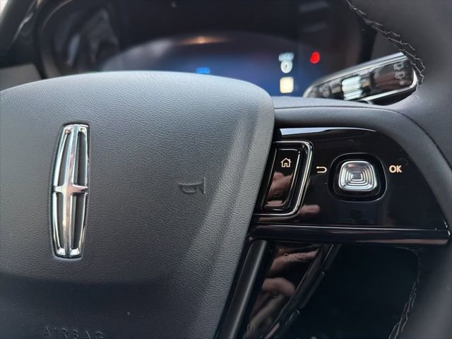 New 2026 Lincoln Corsair Premiere image 15