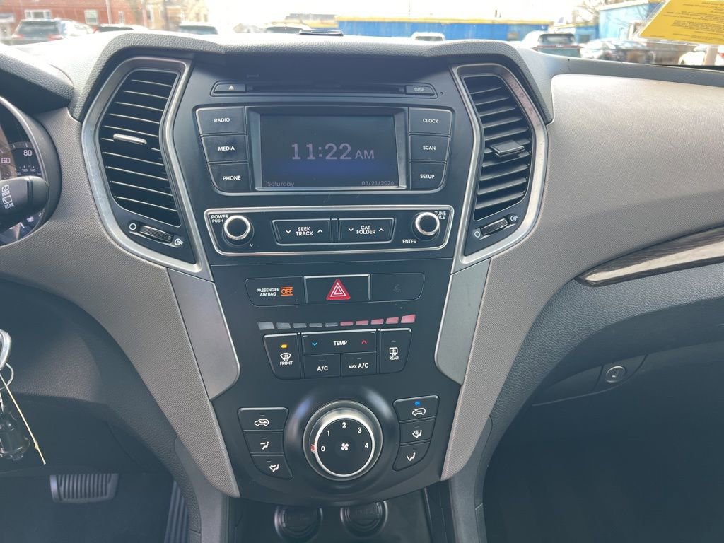 Used 2017 Hyundai Santa Fe Sport image 19