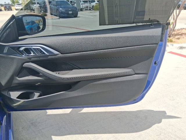 Used 2025 BMW 430i Coupe w/ M Sport Package RWD image 16