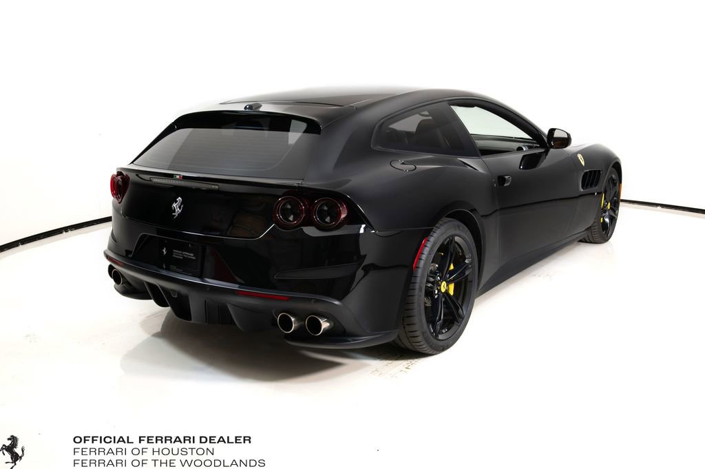 Certified 2018 Ferrari GTC4Lusso AWD/4WD image 7