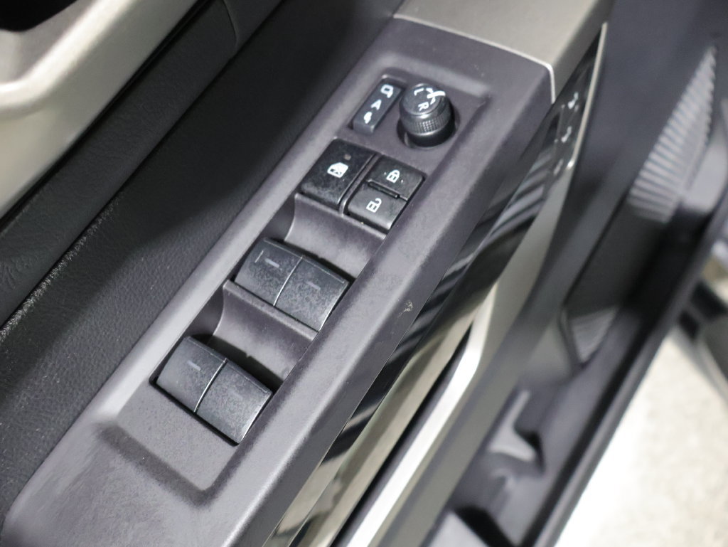 Used 2023 Toyota Tundra Limited AWD/4WD image 15