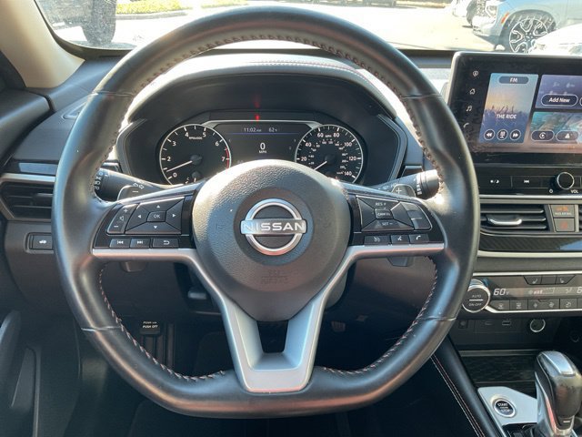 Used 2025 Nissan Altima 2.5 SR w/ SR Premium Package FWD image 21