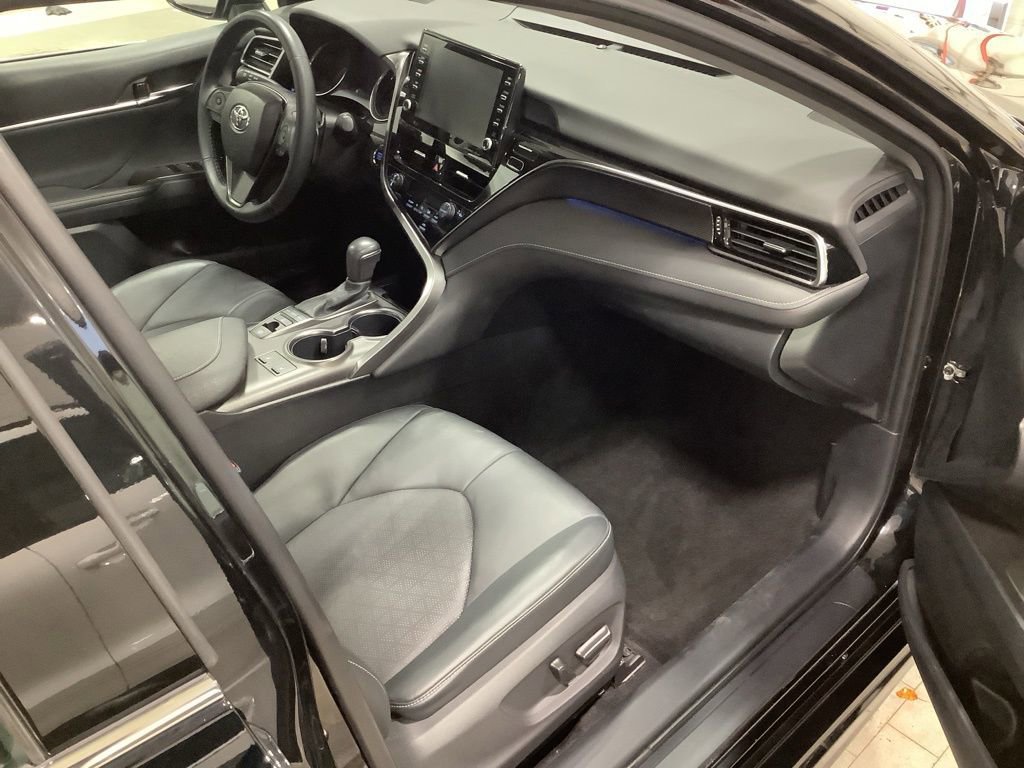 Used 2021 Toyota Camry XSE image 24
