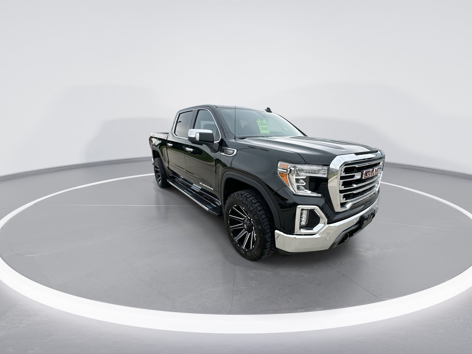 Used 2020 GMC Sierra 1500 SLT w/ SLT Premium Plus Package AWD/4WD image 2