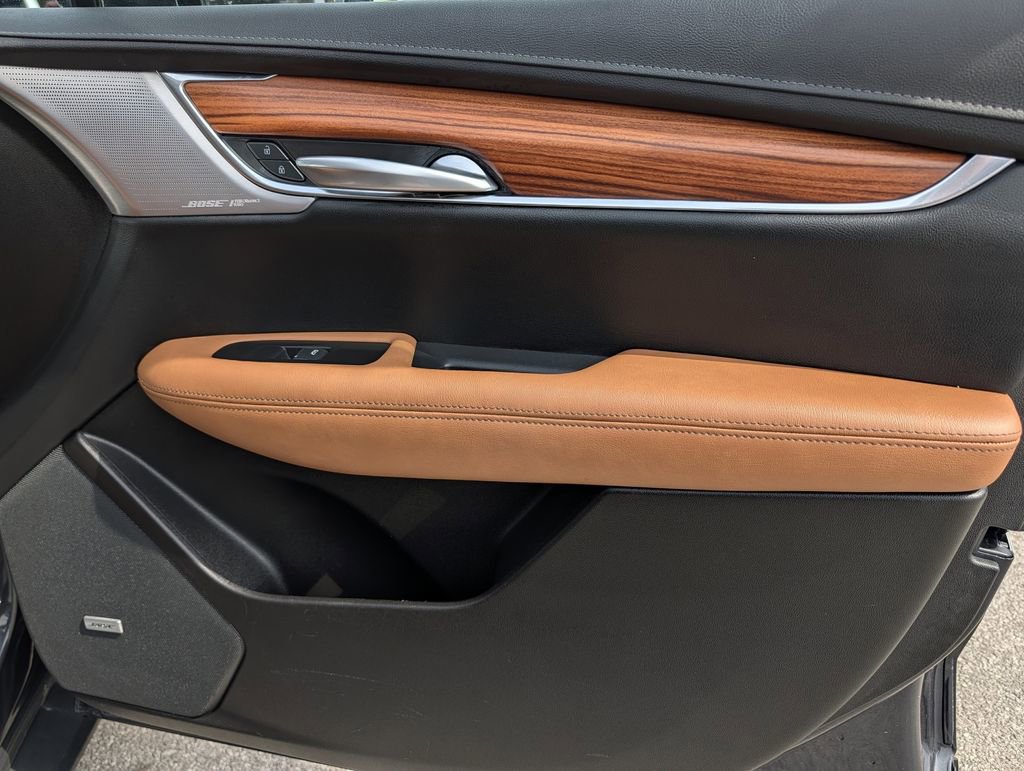 Used 2022 Cadillac XT5 Premium Luxury image 35