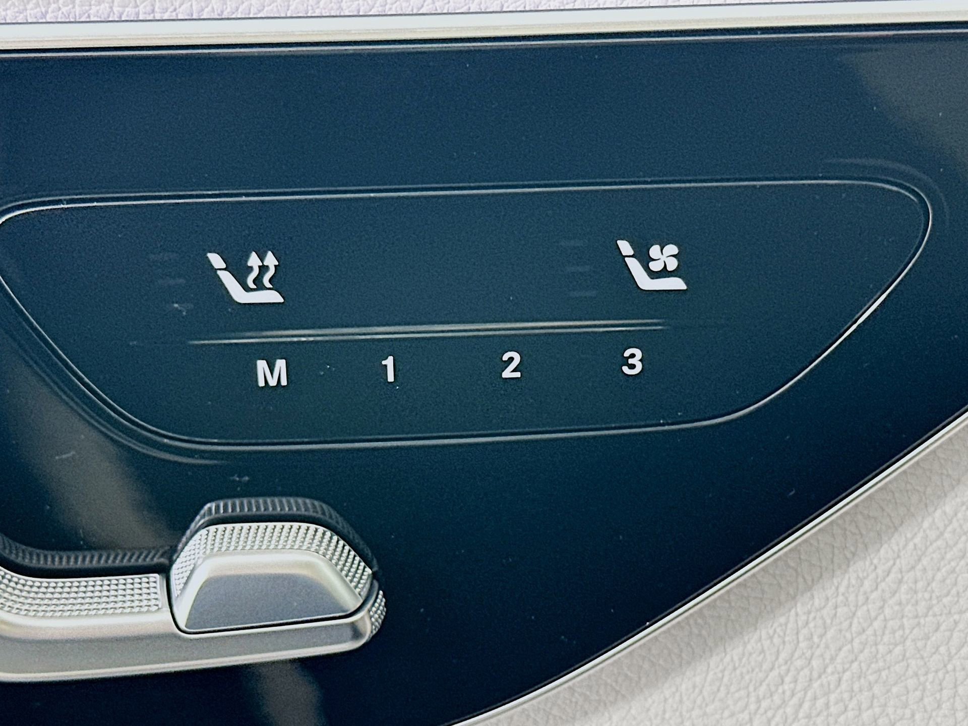 New 2026 Mercedes-Benz C 300 Sedan image 22