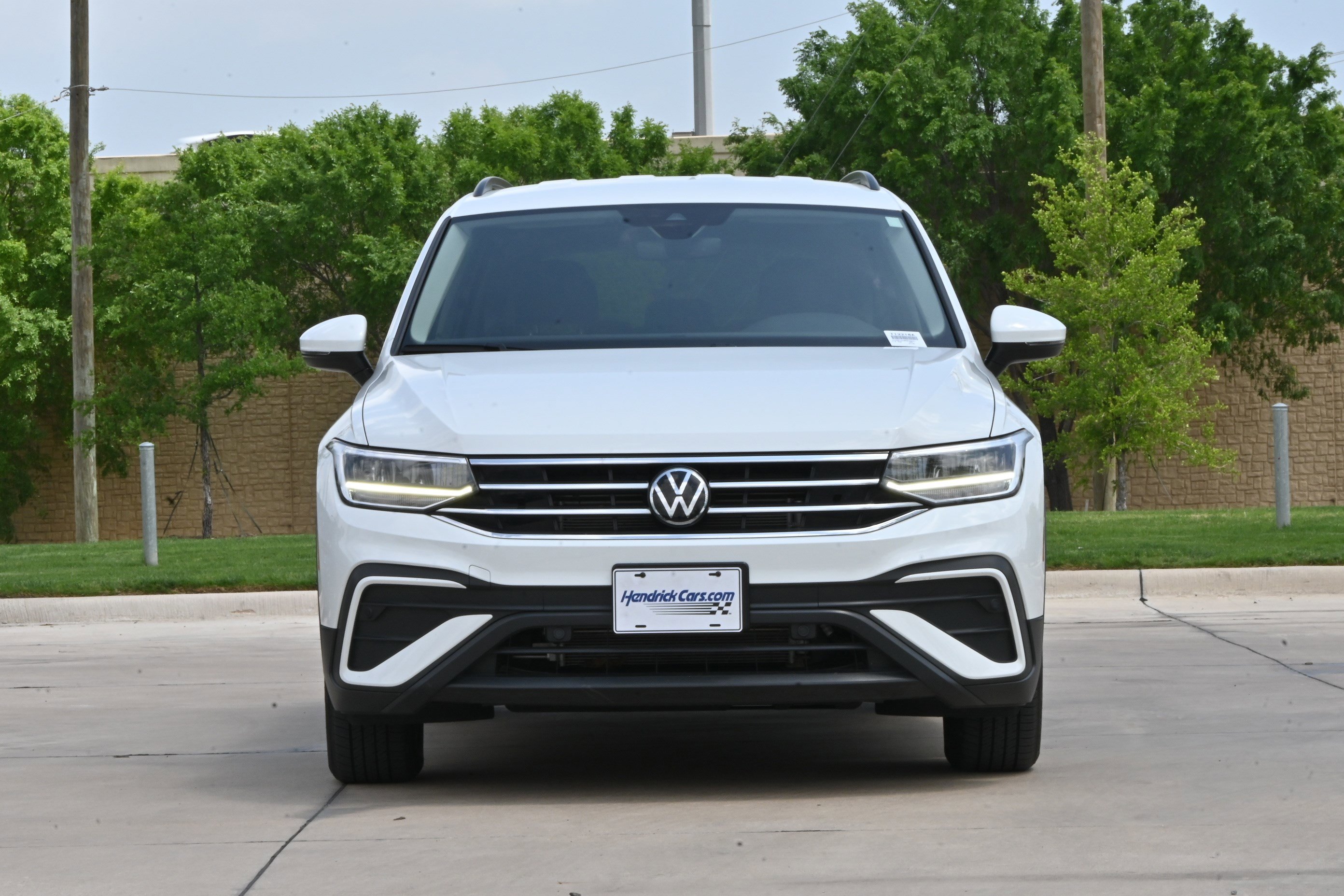 Used 2024 Volkswagen Tiguan S FWD image 3