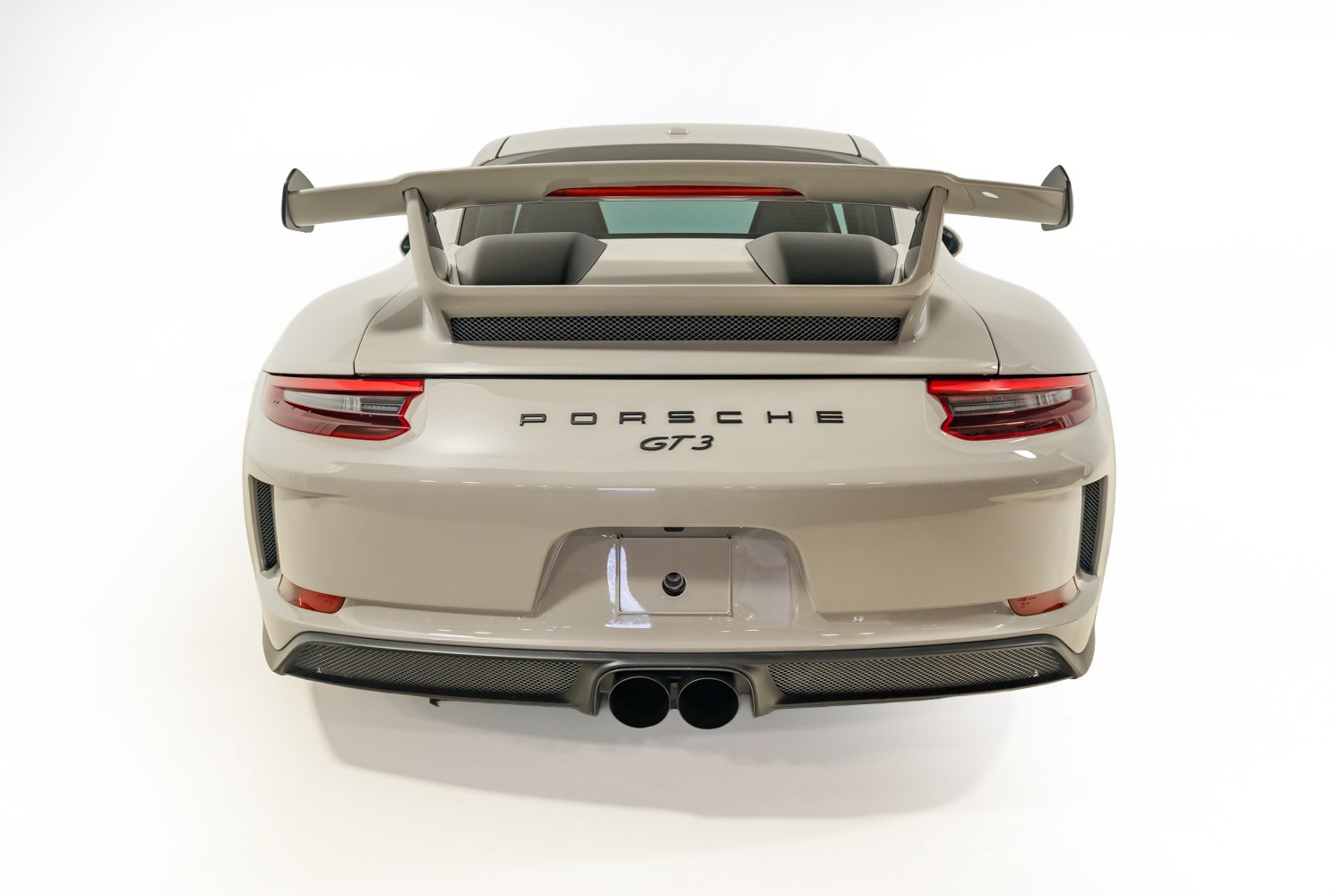 Used 2018 Porsche 911 GT3 RWD image 8