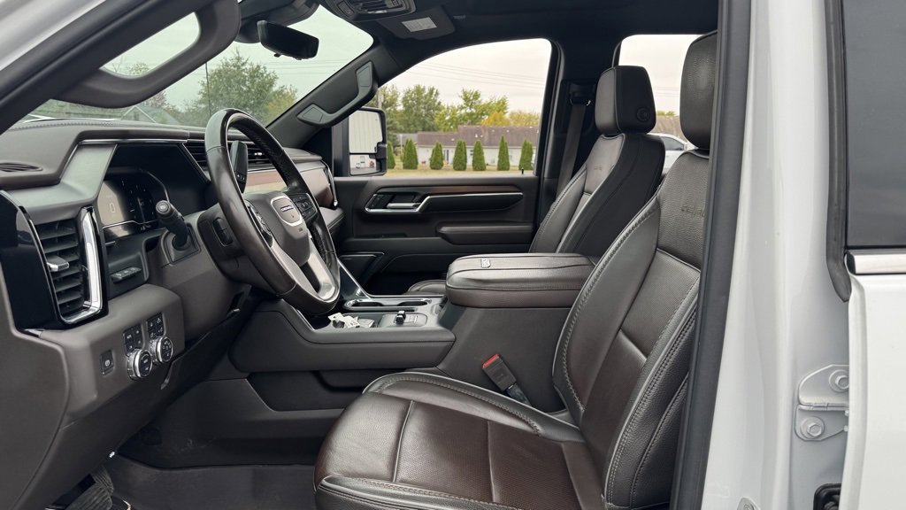 Used 2024 GMC Sierra 2500 Denali w/ Technology Package image 11
