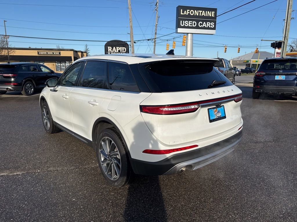 Certified 2023 Lincoln Corsair AWD w/ Equipment Group 101A image 3