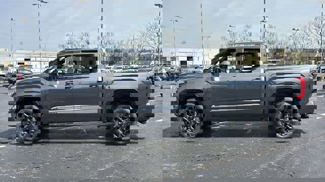 New 2026 Toyota Tundra Platinum image 4