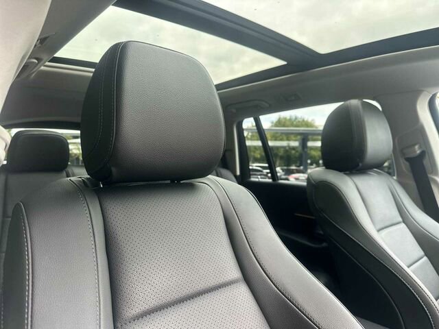 Used 2023 Mercedes-Benz GLS 450 4MATIC image 22