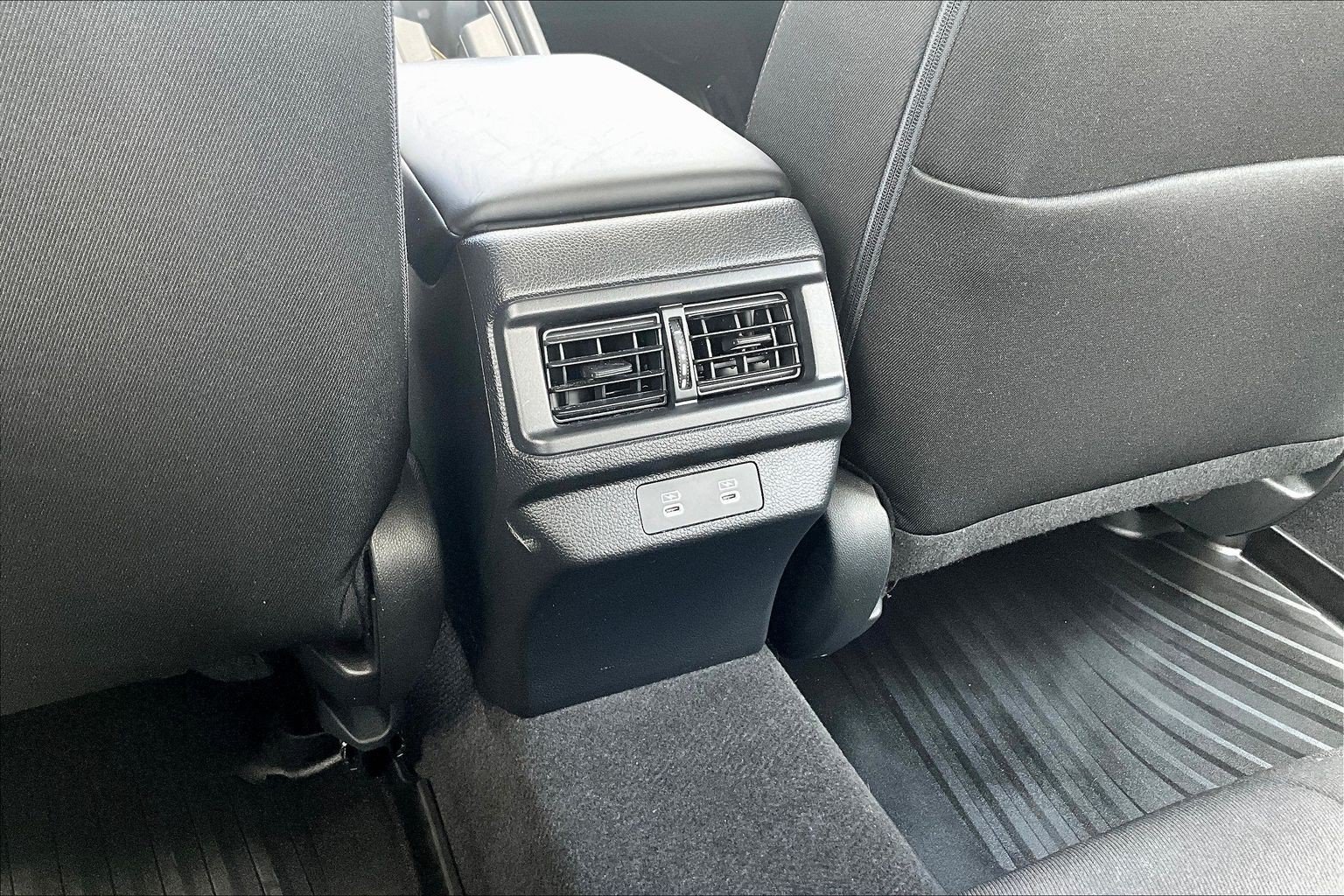 Certified 2025 Honda Accord SE image 25