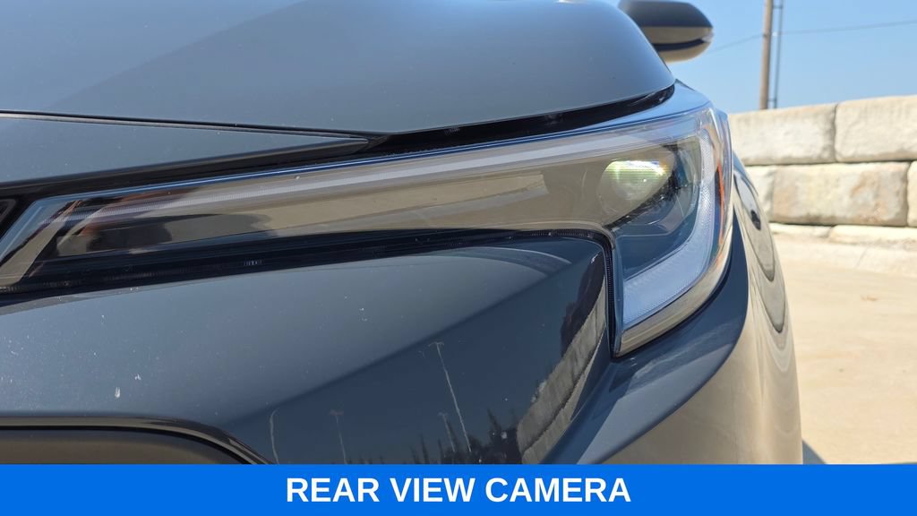Used 2025 Toyota Corolla XLE FWD image 9