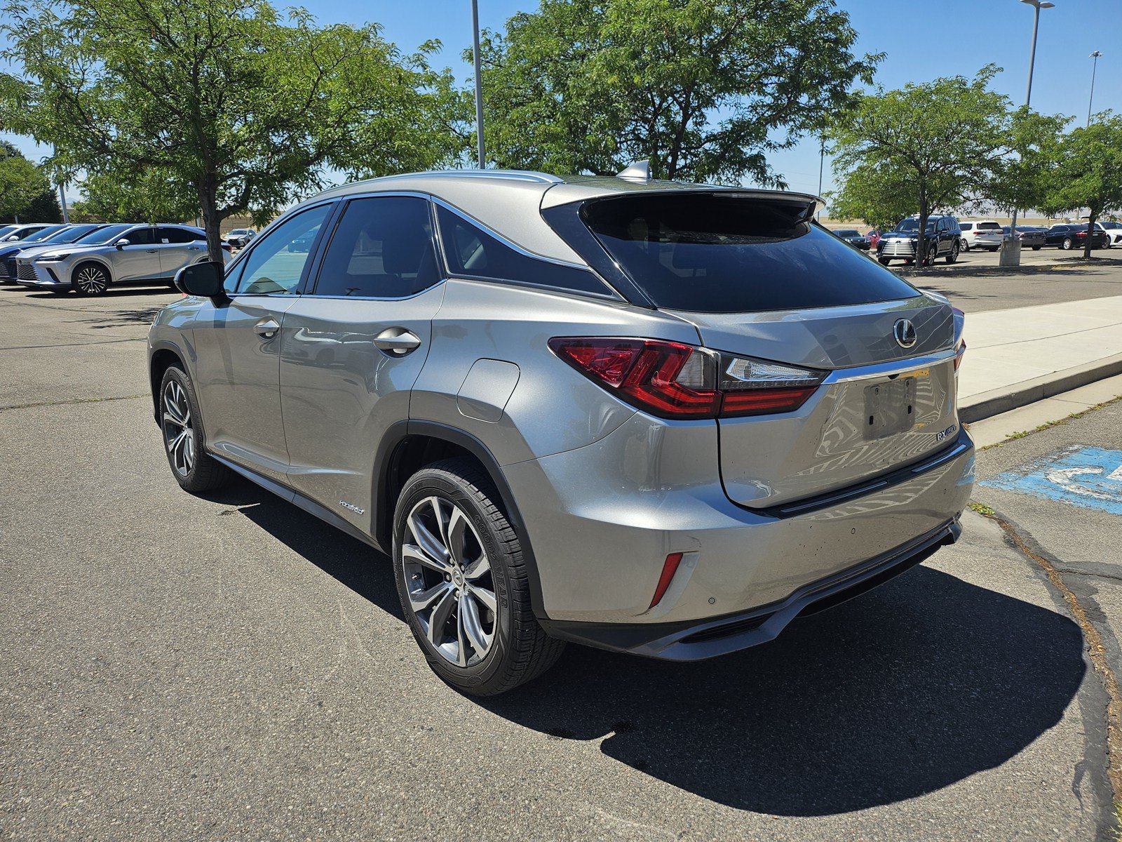 Used 2017 Lexus RX 450h AWD w/ Cold Weather Package image 8
