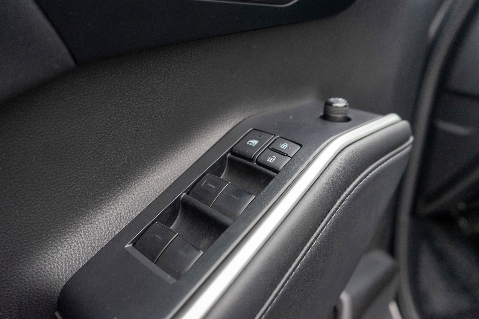 Used 2022 Toyota Highlander XLE image 15