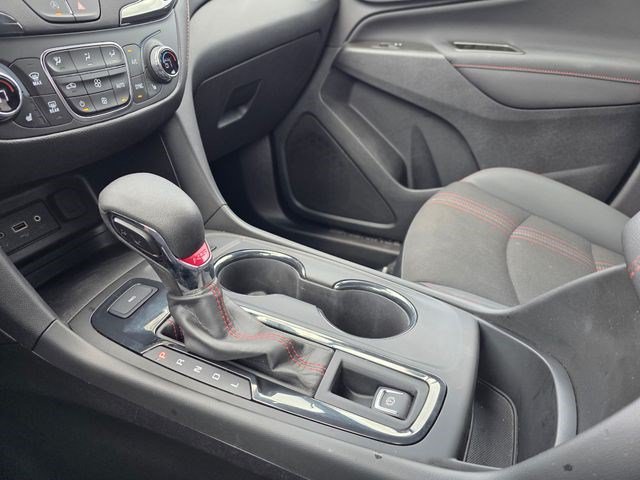 Used 2023 Chevrolet Equinox RS AWD/4WD image 35