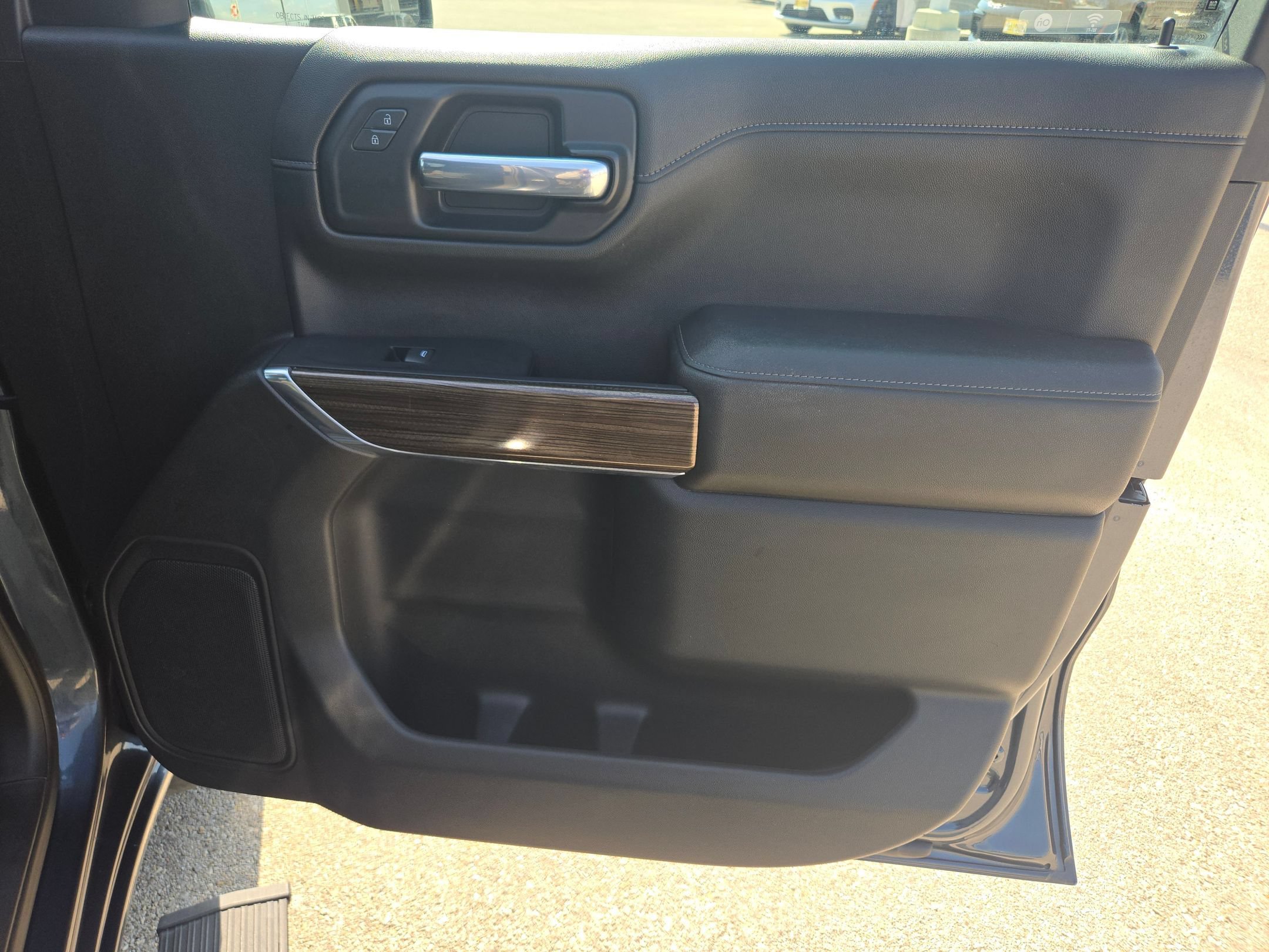 Used 2021 Chevrolet Silverado 1500 LT w/ Texas Edition Plus RWD image 29
