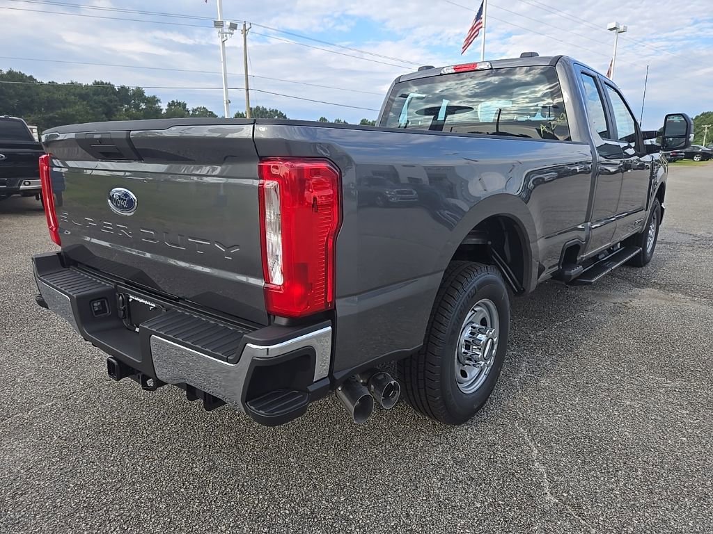 New 2026 Ford F250 XL image 5