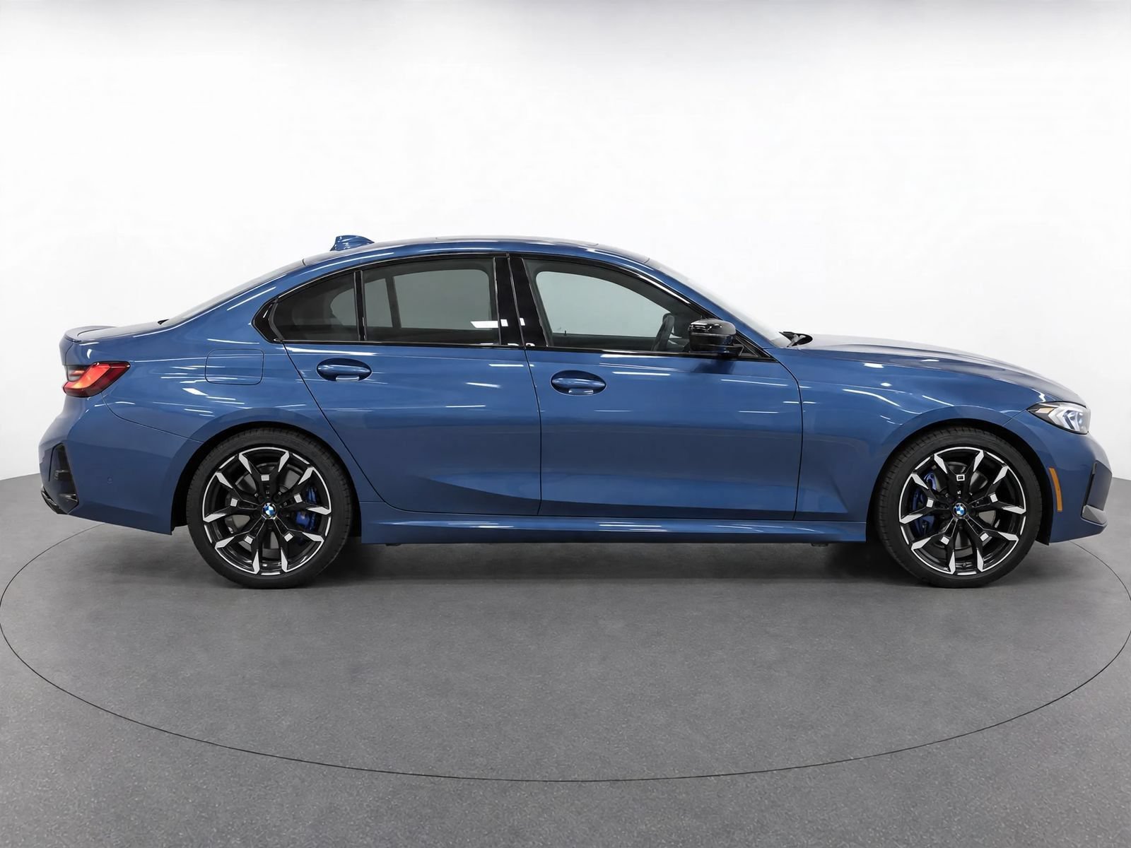 Certified 2025 BMW M340i Sedan RWD image 4