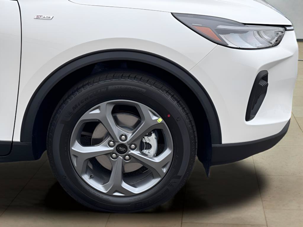 New 2026 Ford Escape ST-Line FWD image 41