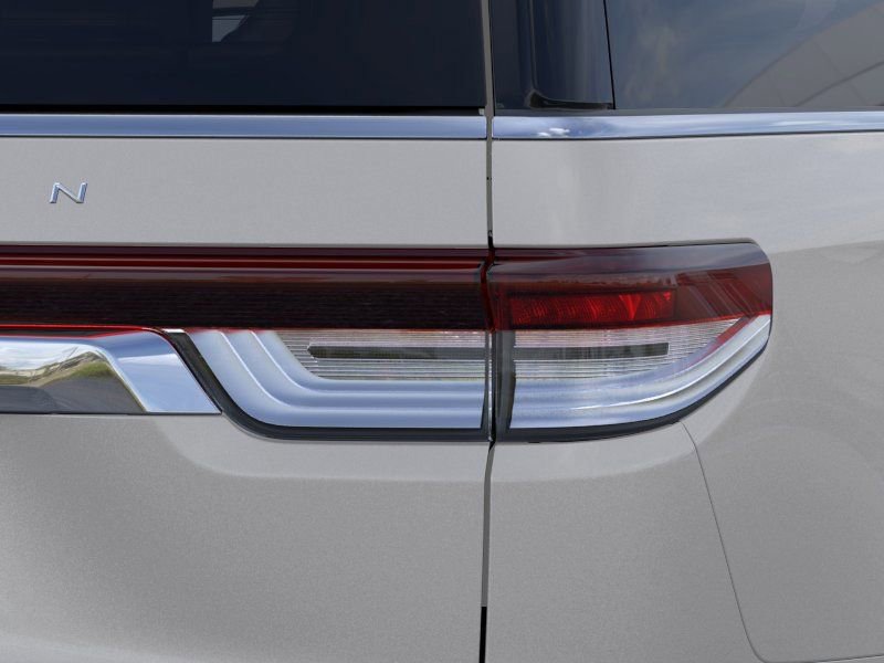 New 2024 Lincoln Navigator L Reserve AWD/4WD image 22