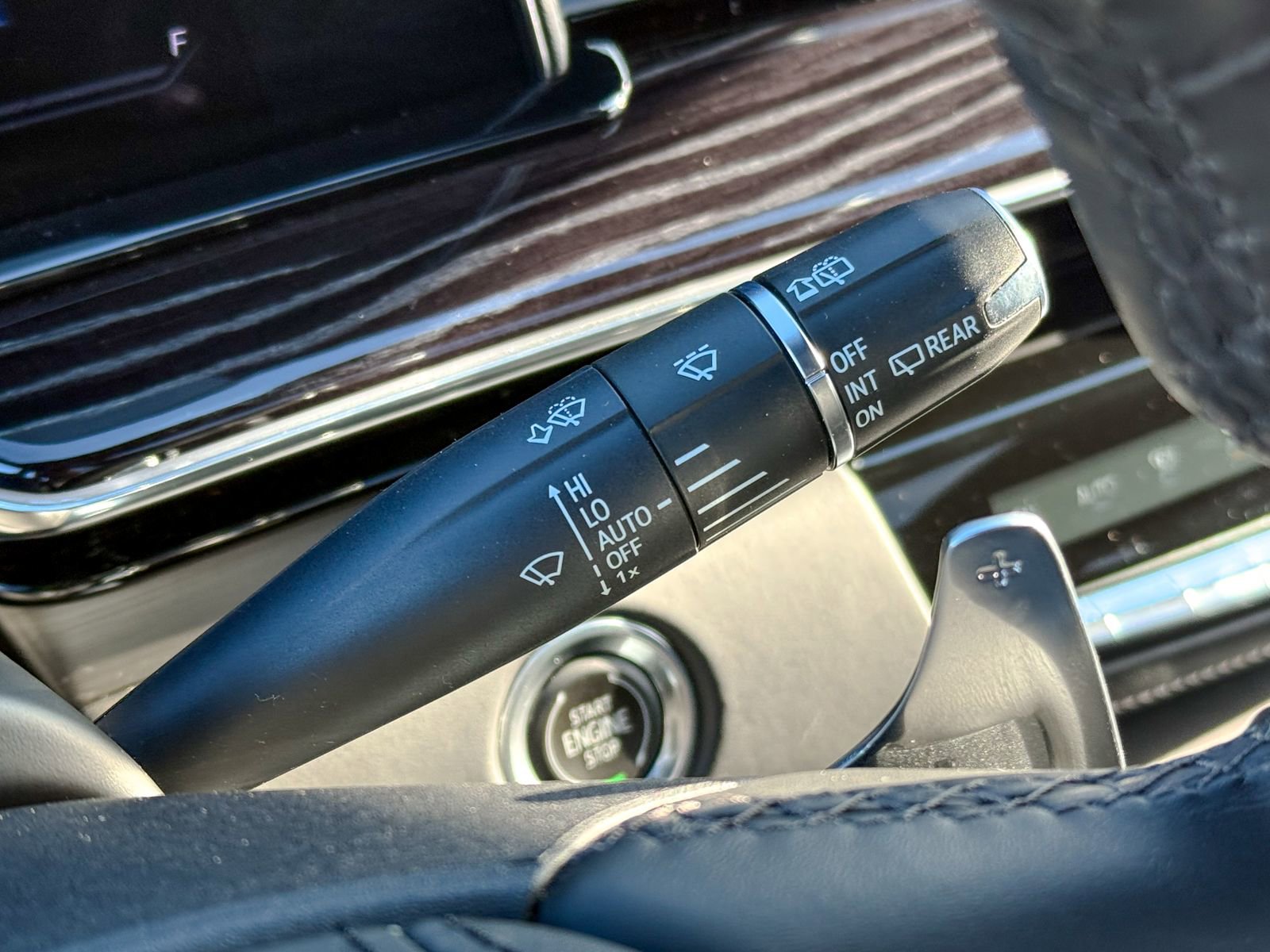 Used 2023 Cadillac Escalade V image 27