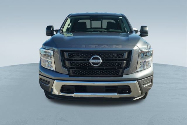 Used 2024 Nissan Titan SV w/ SV Convenience Package video 2