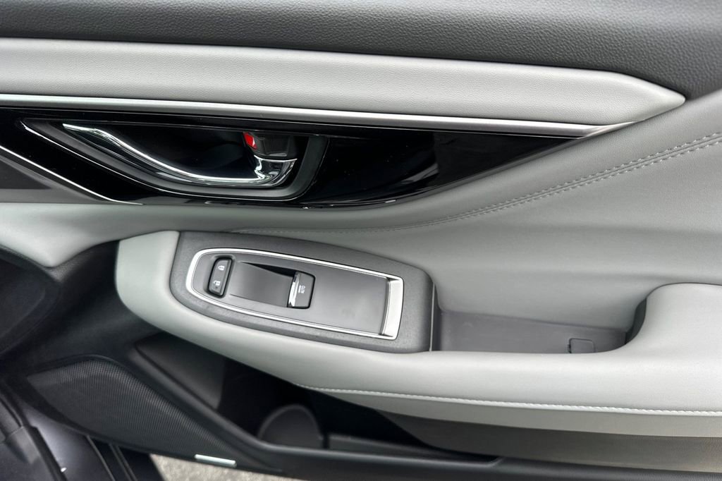 Used 2025 Subaru Legacy Limited image 19