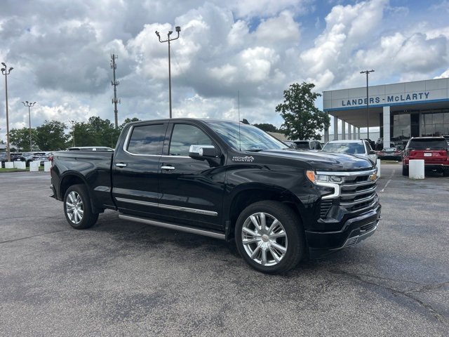 Used 2025 Chevrolet Silverado 1500 High Country w/ High Country Premium Package