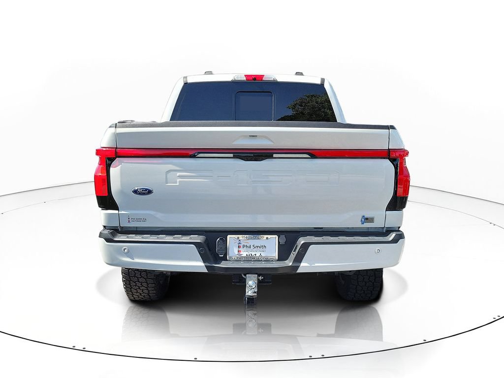 Used 2023 Ford F150 Lightning Lariat AWD/4WD image 5