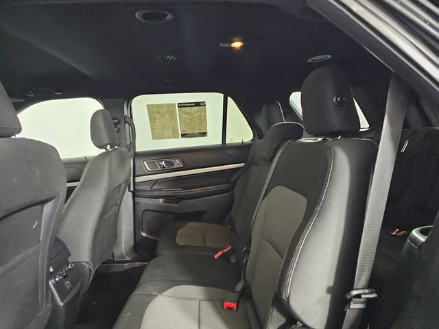Used 2019 Ford Explorer XLT w/ Equipment Group 201A AWD/4WD image 20